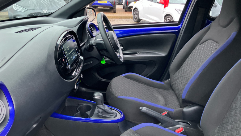 Toyota Aygo X 1.0 VVT-i Edge 5dr Auto Petrol Hatchback